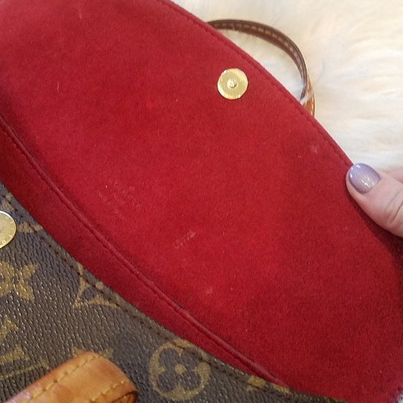 Louis Vuitton small bag - Picture 8 of 8